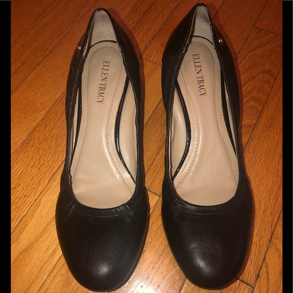 Ellen Tracy women’s pumps size 10 barely worn